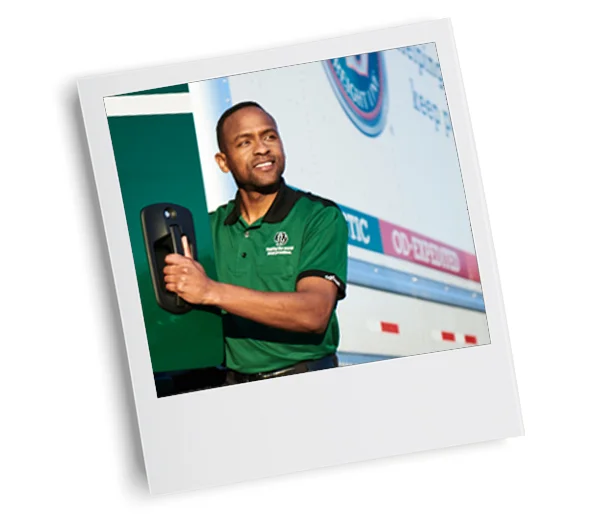 Careers_Page_Polaroid_Driver_Member_OD_Family_600x522.jpg